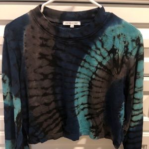 Long sleeve crop top